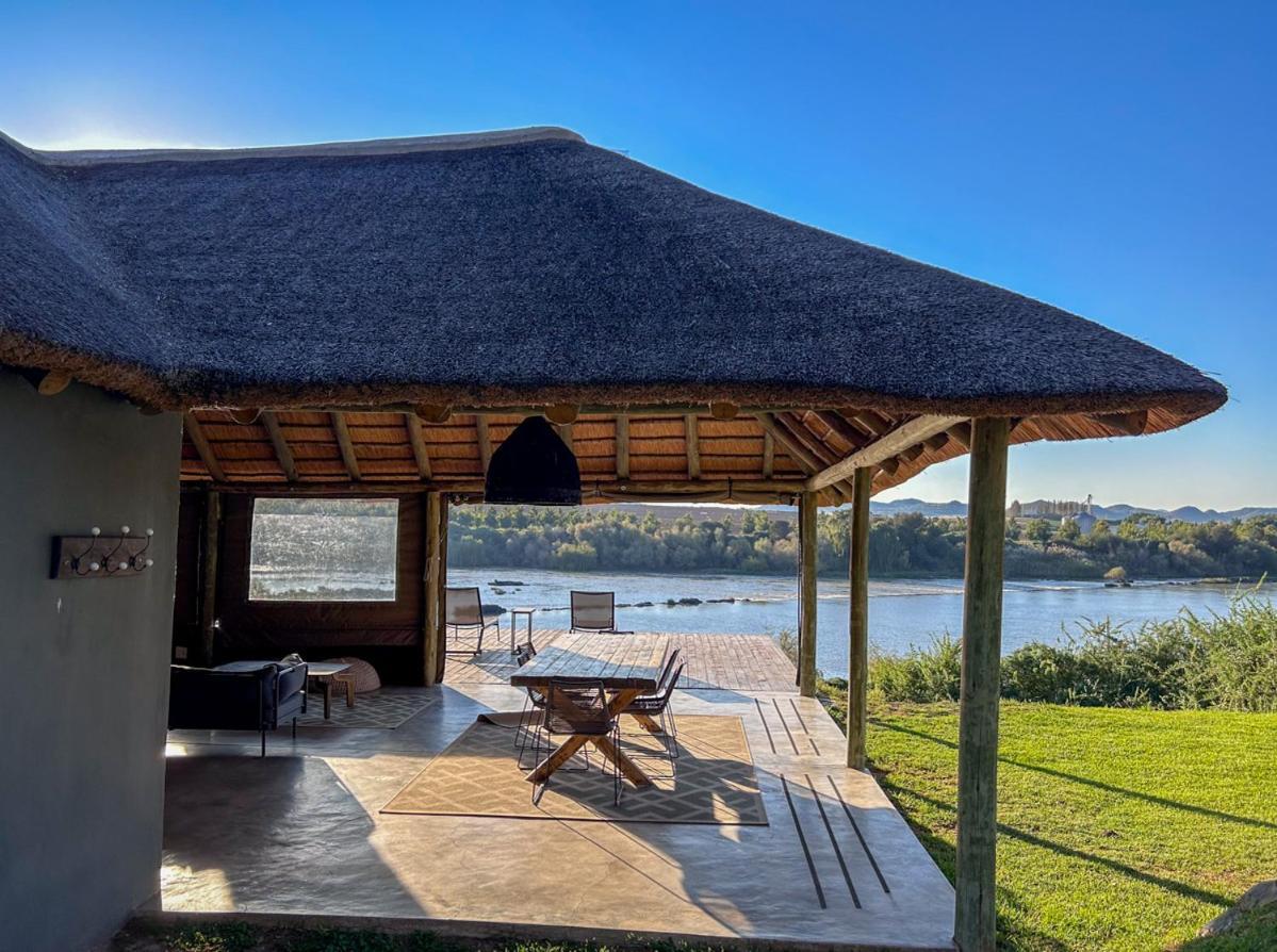 Tzamenkomst River Lodge 科尔斯伯格 外观 照片