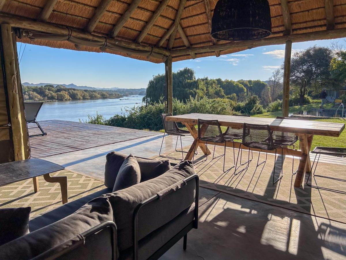 Tzamenkomst River Lodge 科尔斯伯格 外观 照片