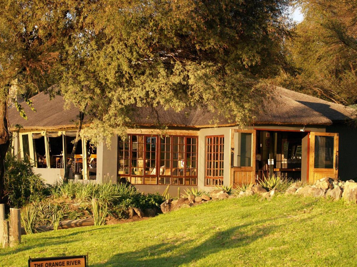 Tzamenkomst River Lodge 科尔斯伯格 外观 照片