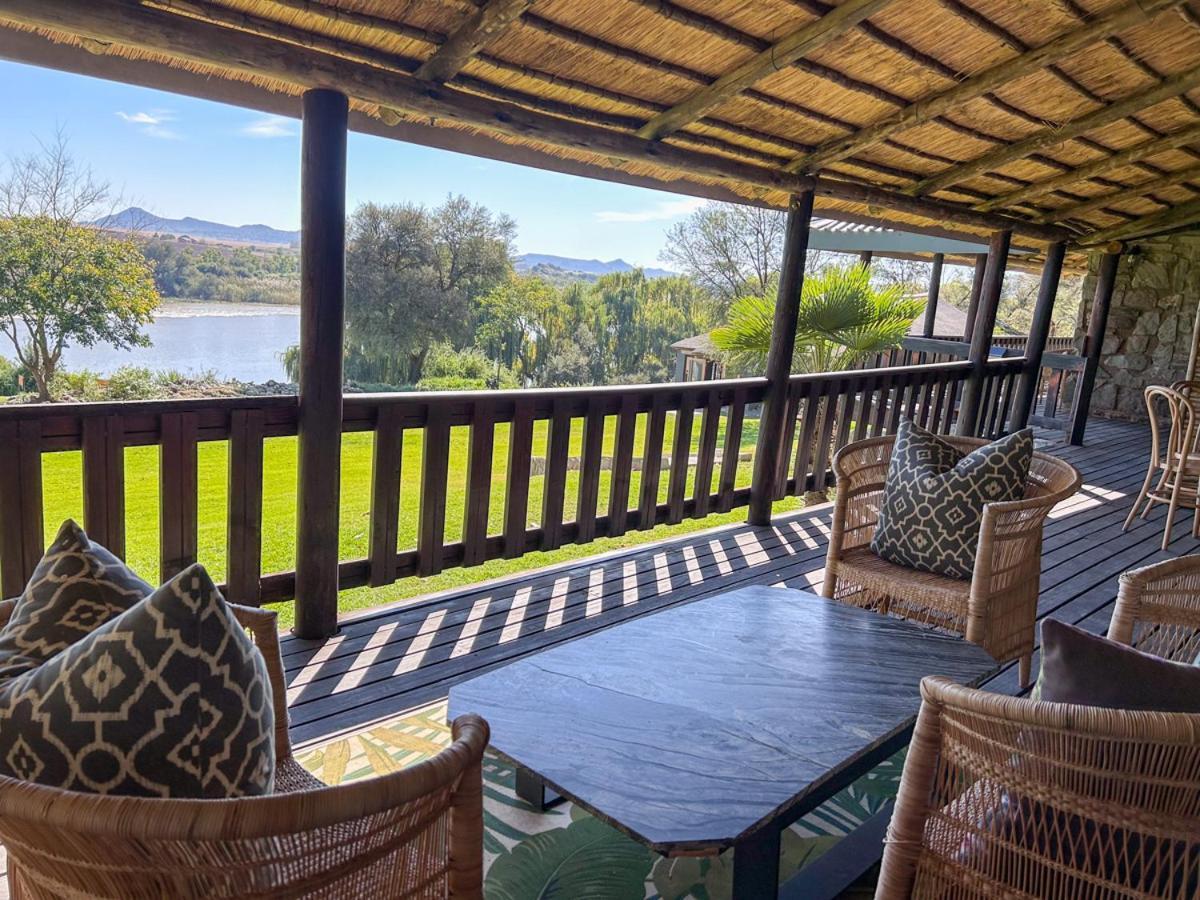 Tzamenkomst River Lodge 科尔斯伯格 外观 照片